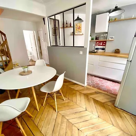 Amazing Duplex Les Batignolles, Paris
