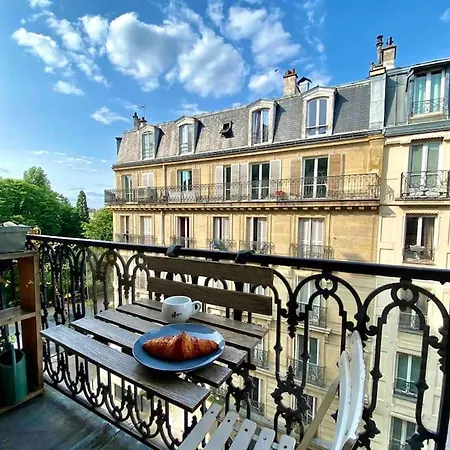 Amazing Duplex Les Batignolles, *