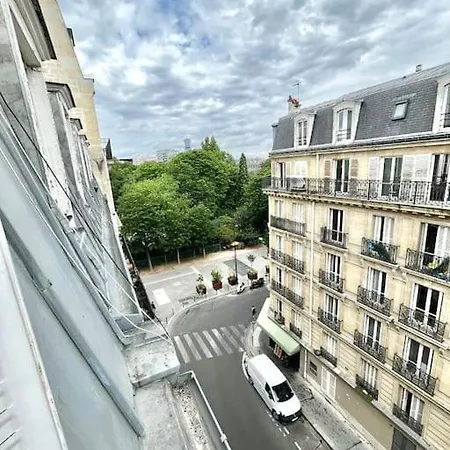 Apartment Amazing Duplex Les Batignolles, *
